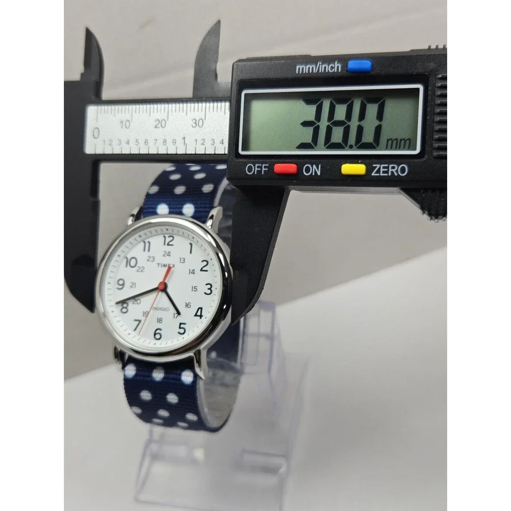 Timex Weekender Dots Womens 38mm Indiglo Blue Polka Dot Quartz Watch New Battery
